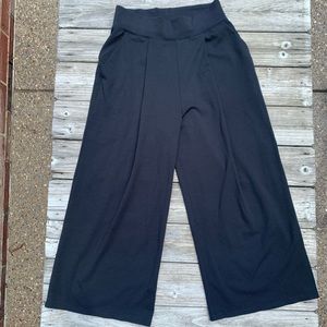 Lululemon Culottes